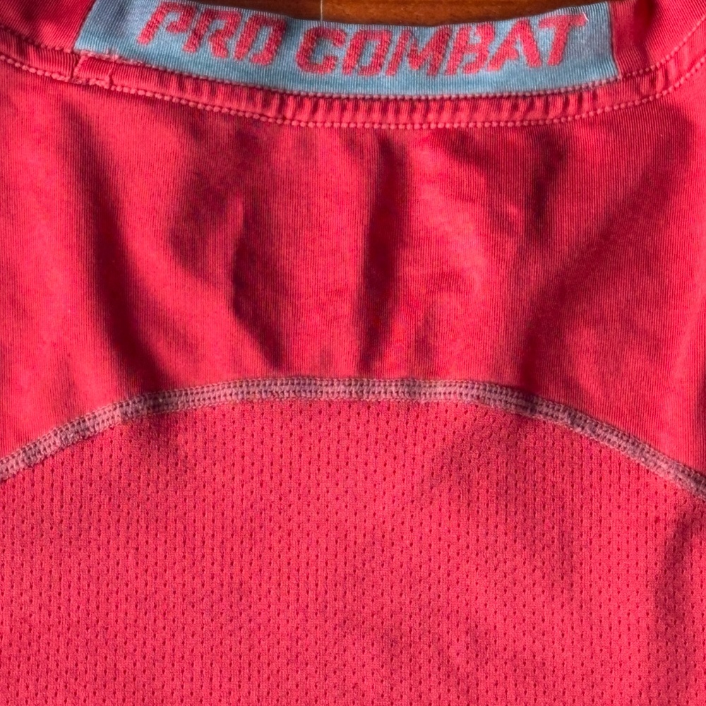 Nike Pro Combat Dri-FIT Short Sleeve Athletic T-Shirt - Picture 6 of 9